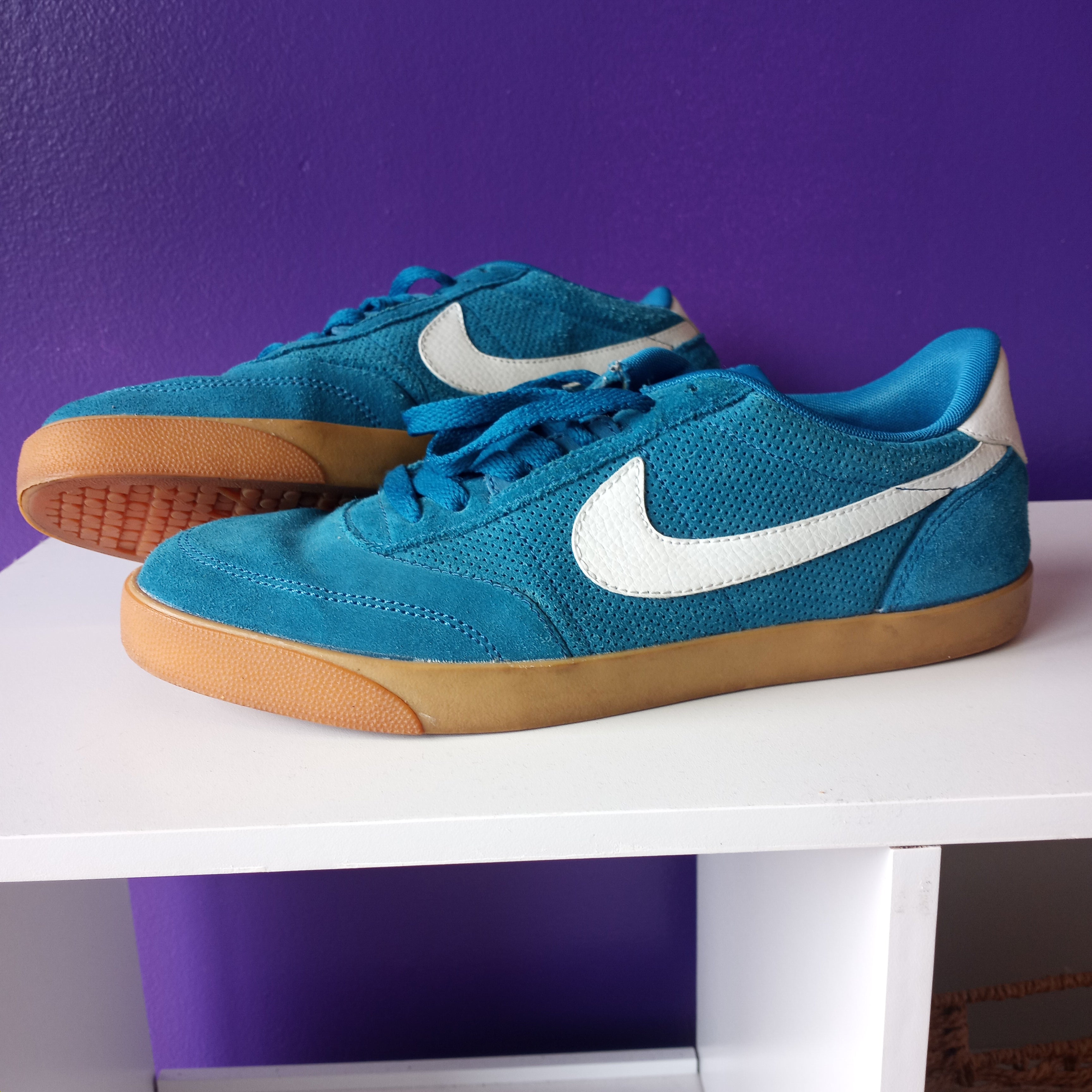 Nike 6.0 Leshot 9 Equipped Vintage