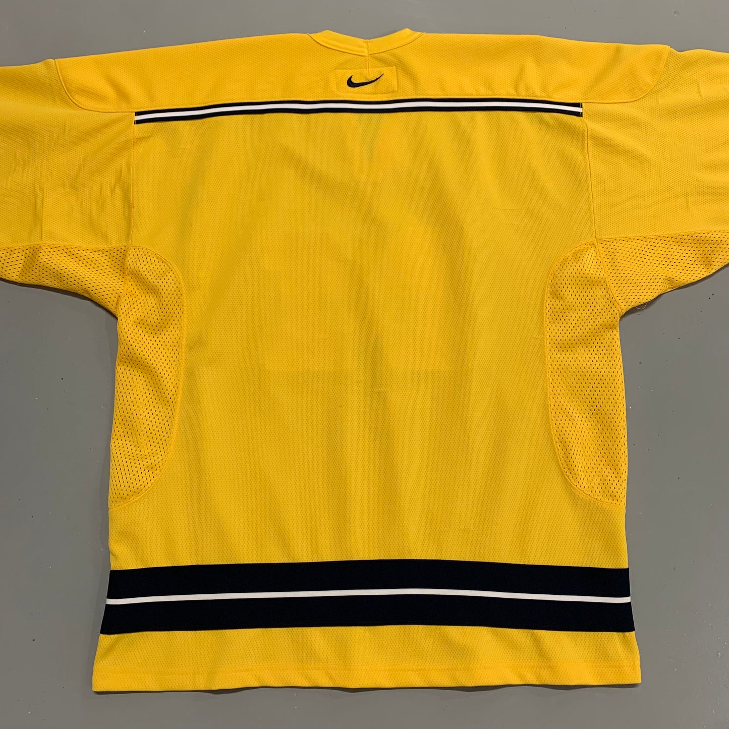 Michigan Wolverines Hockey Jersey L