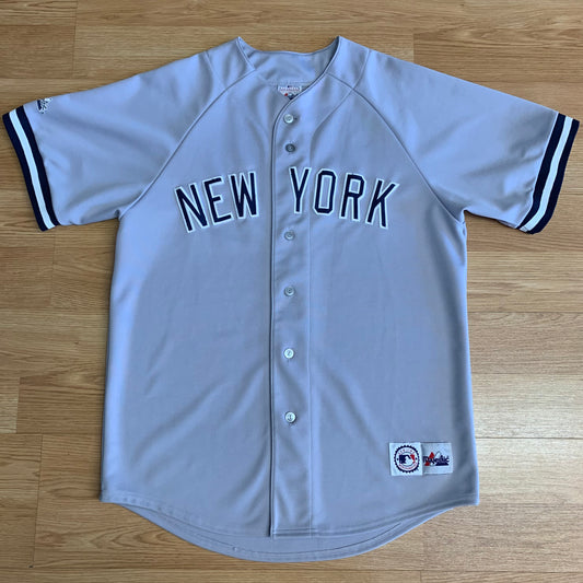 Majestic Yankees Jersey 90s L