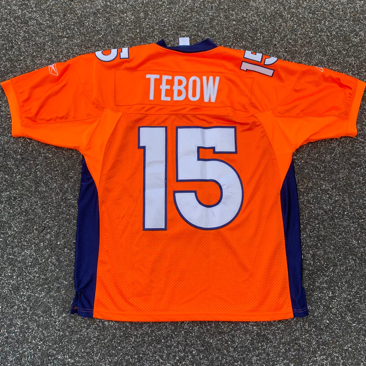 Broncos Tim Tebow L