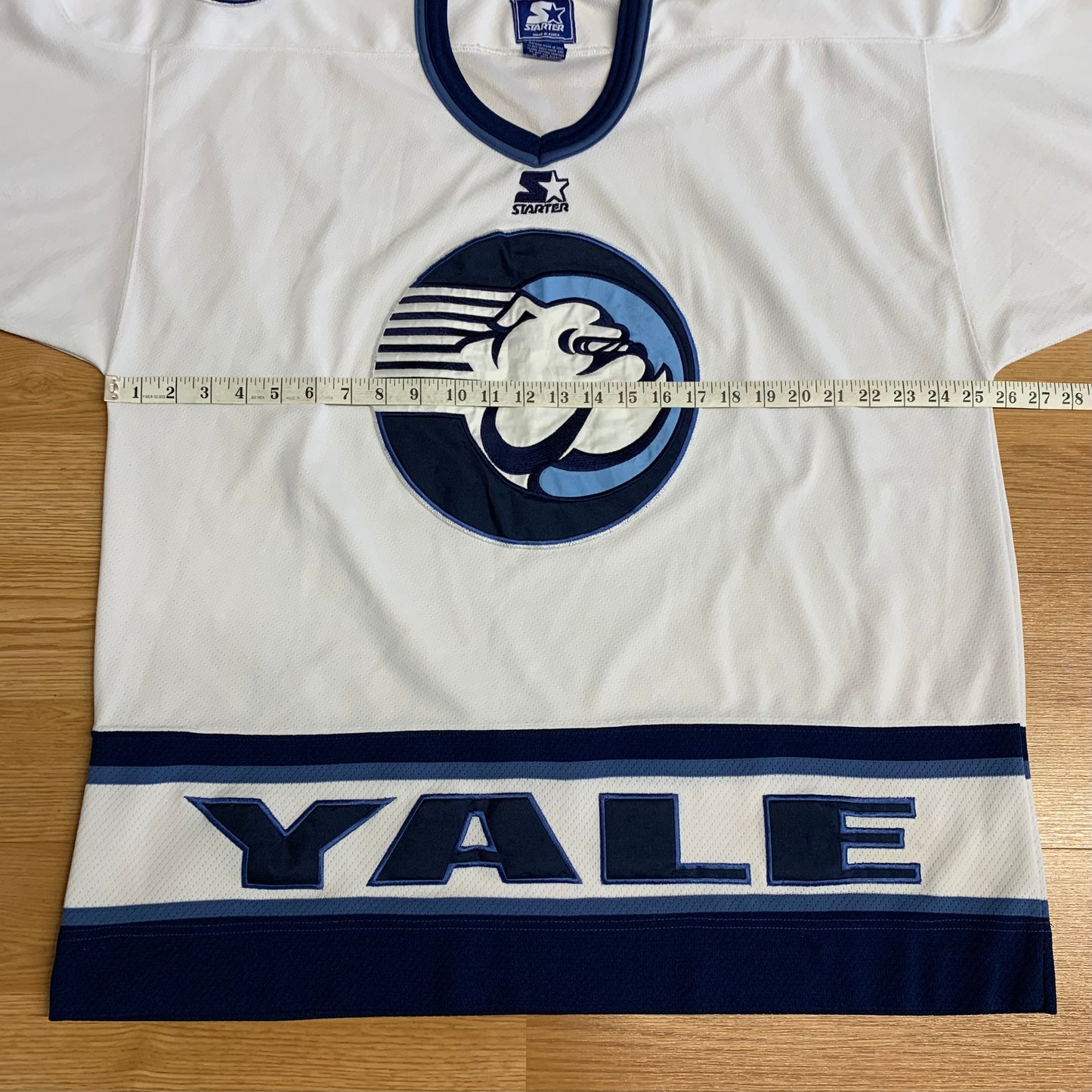 Yale Hockey Jersey XL